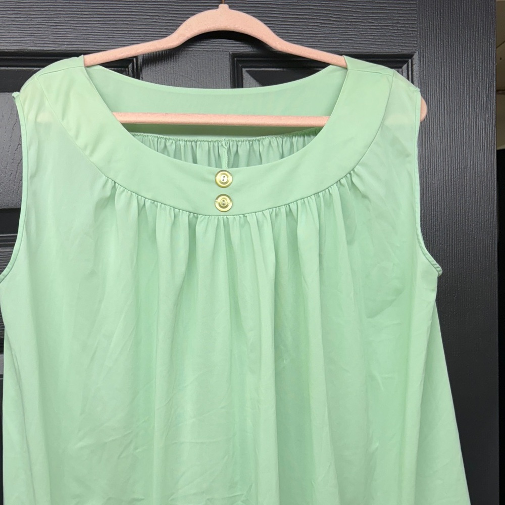 Sleeveless Mint Green slip dress gown size large with Button Detail vintage
